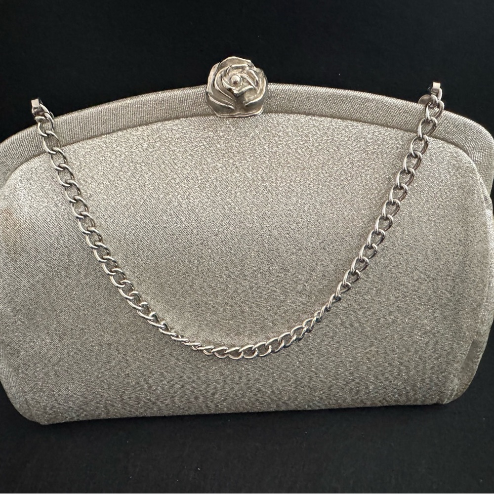 Vintage Elegant Silver Evening Clutch